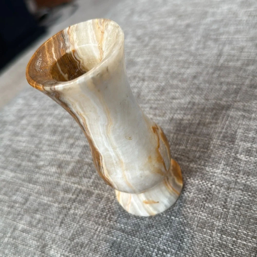 Vintage Onyx Alabaster Marble Carved Vase 8